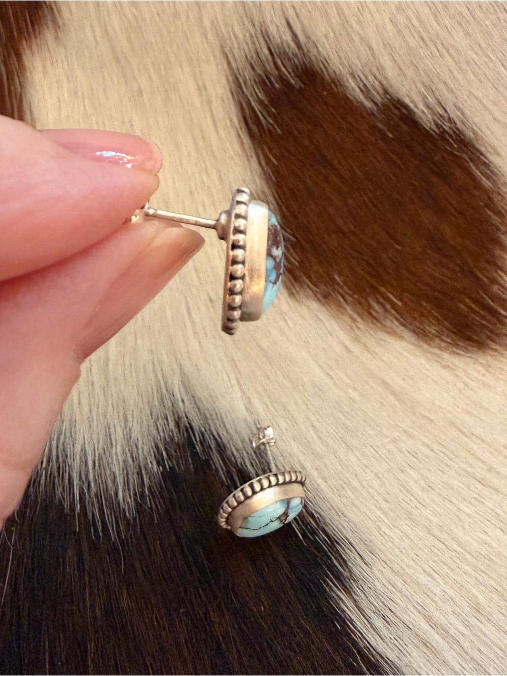 ❤️ Golden Hills Turquoise Teardrop Matte Sterling Silver Stud Earrings .57”L - Picture 4 of 12